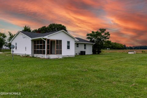 A home in La Grange