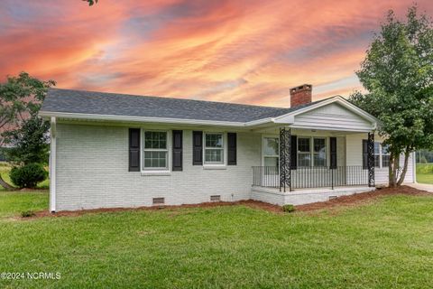 A home in La Grange