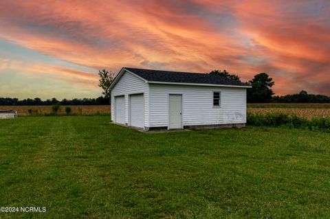 A home in La Grange