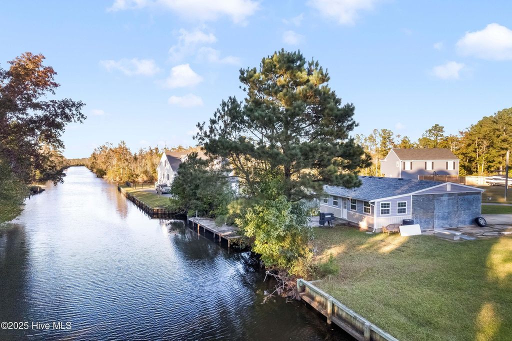 Photo of 114 Trout Street, Moyock, NC 27958 (MLS # 100537153)