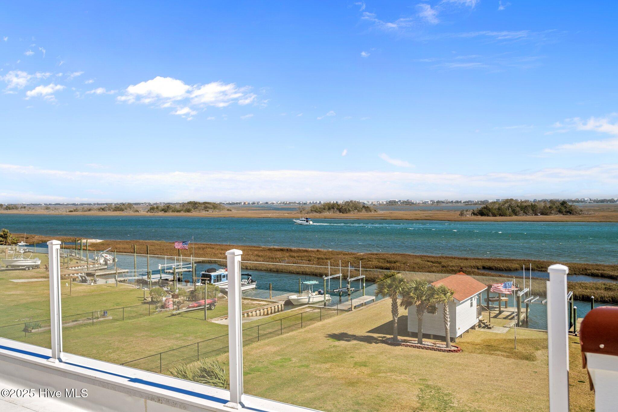 1044 Mallard Bay Road