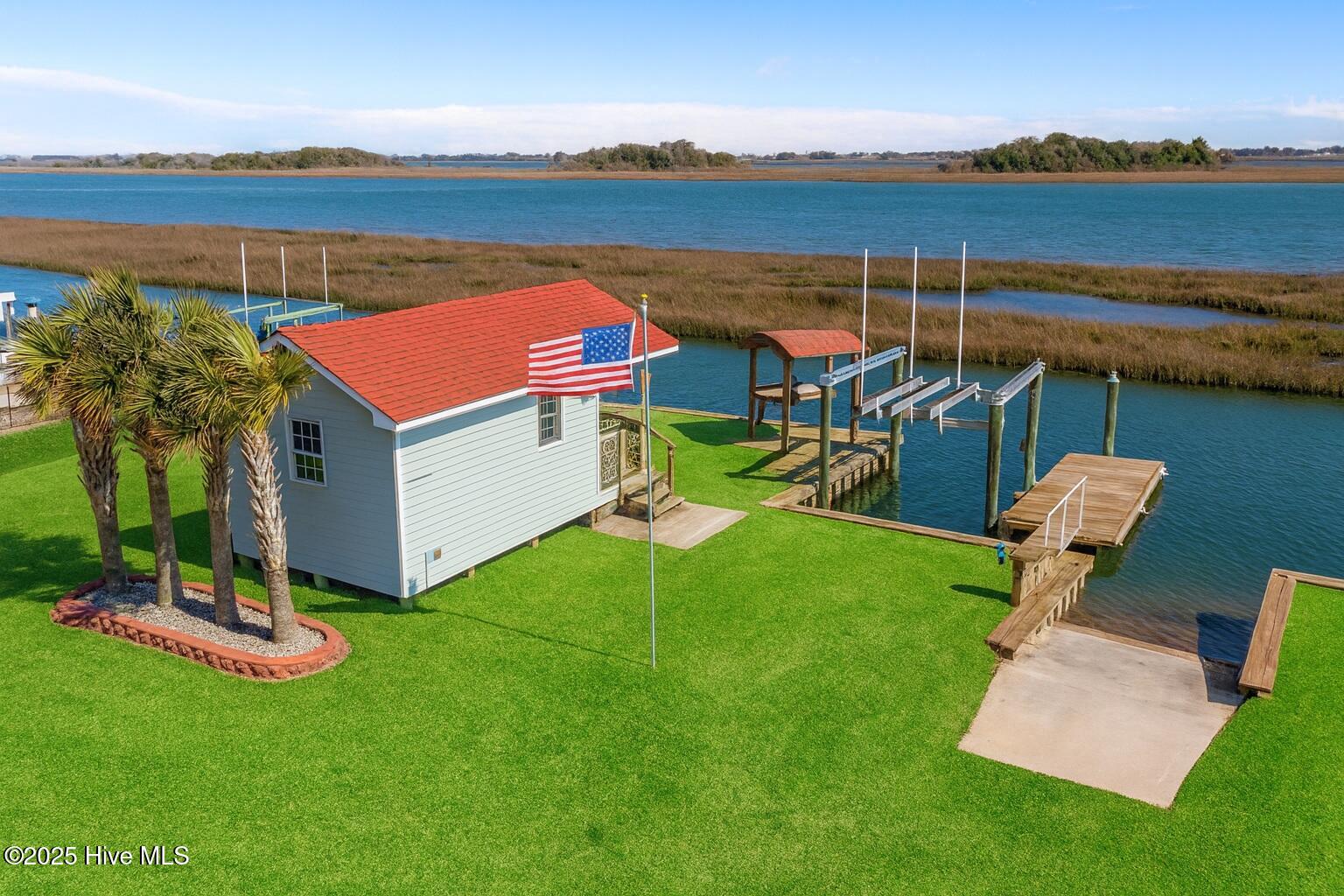 1044 Mallard Bay Road