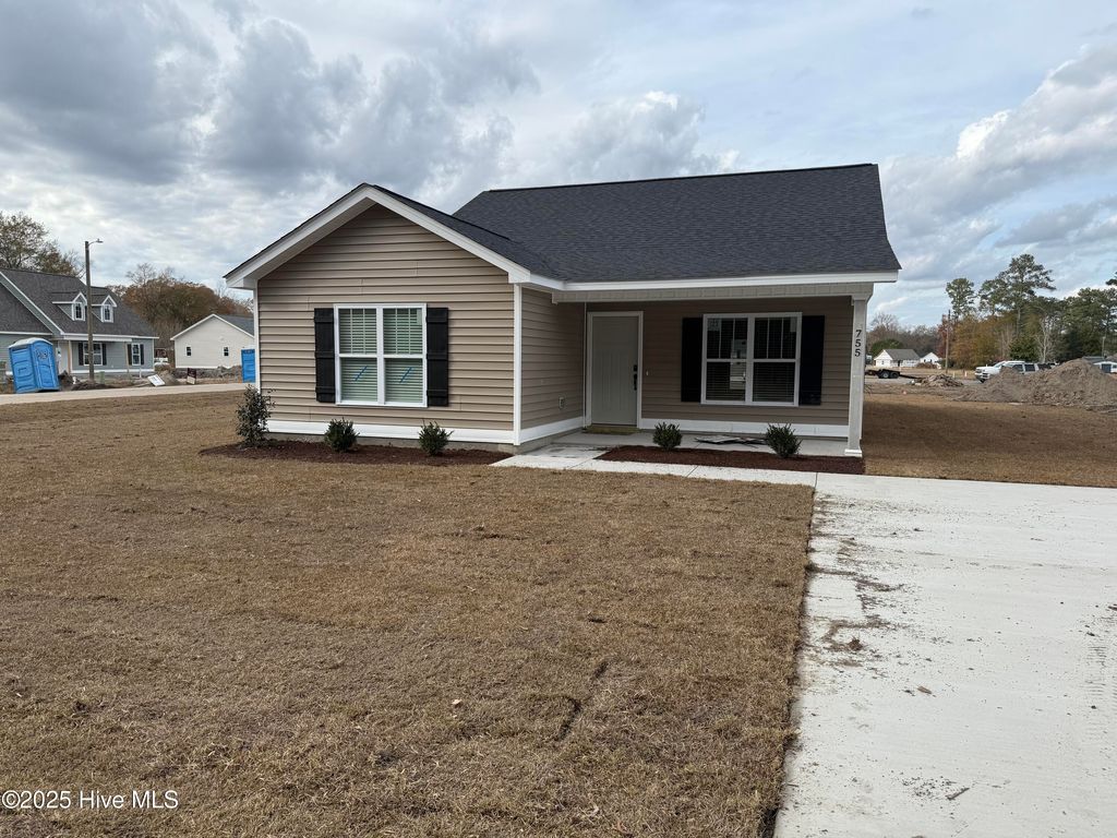 Photo of 755 Wall Street, Grifton, NC 28530 (MLS # 100516237)