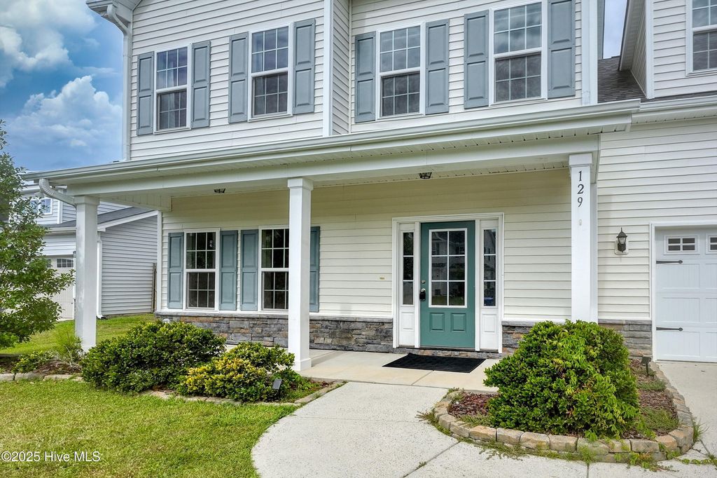 Photo of 129 Poplar Branch Way, Hampstead, NC 28443 (MLS # 100531950)