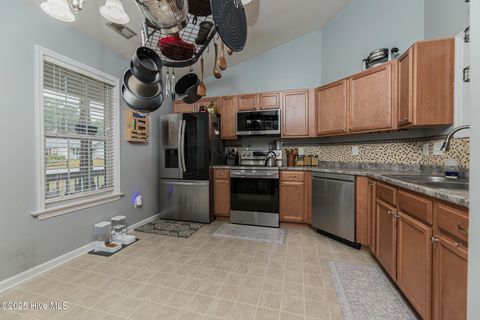 Tiny photo for 295 Brookstone Way, Jacksonville, NC 28546 (MLS # 100538539)