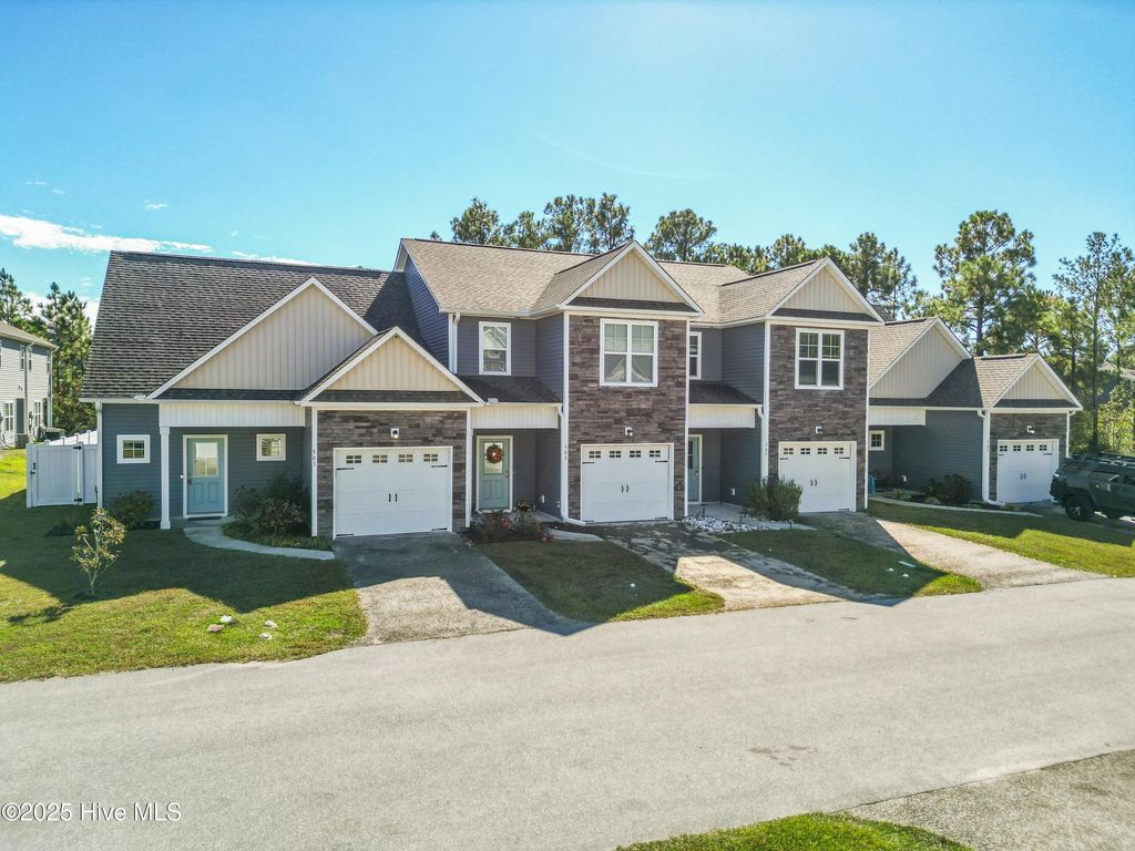 Photo of 503 Stone Crab Lane, Sneads Ferry, NC 28460 (MLS # 100538952)