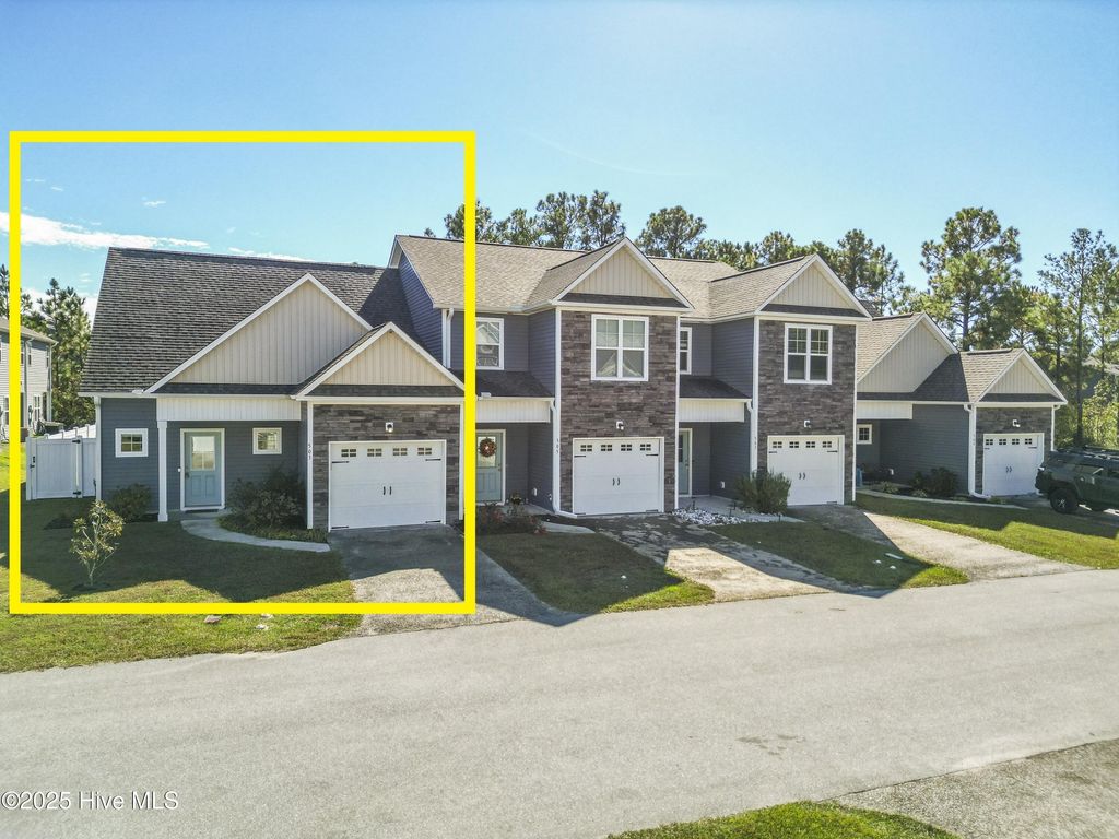 Photo of 503 Stone Crab Lane, Sneads Ferry, NC 28460 (MLS # 100538952)