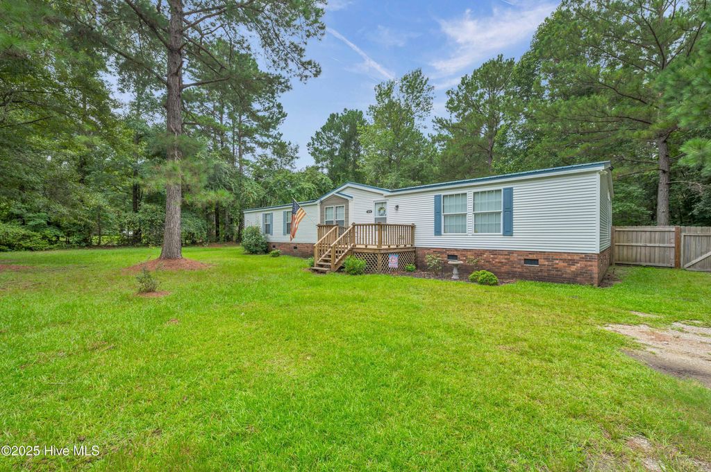Photo of 3575 Blueberry Road, Currie, NC 28435 (MLS # 100525535)