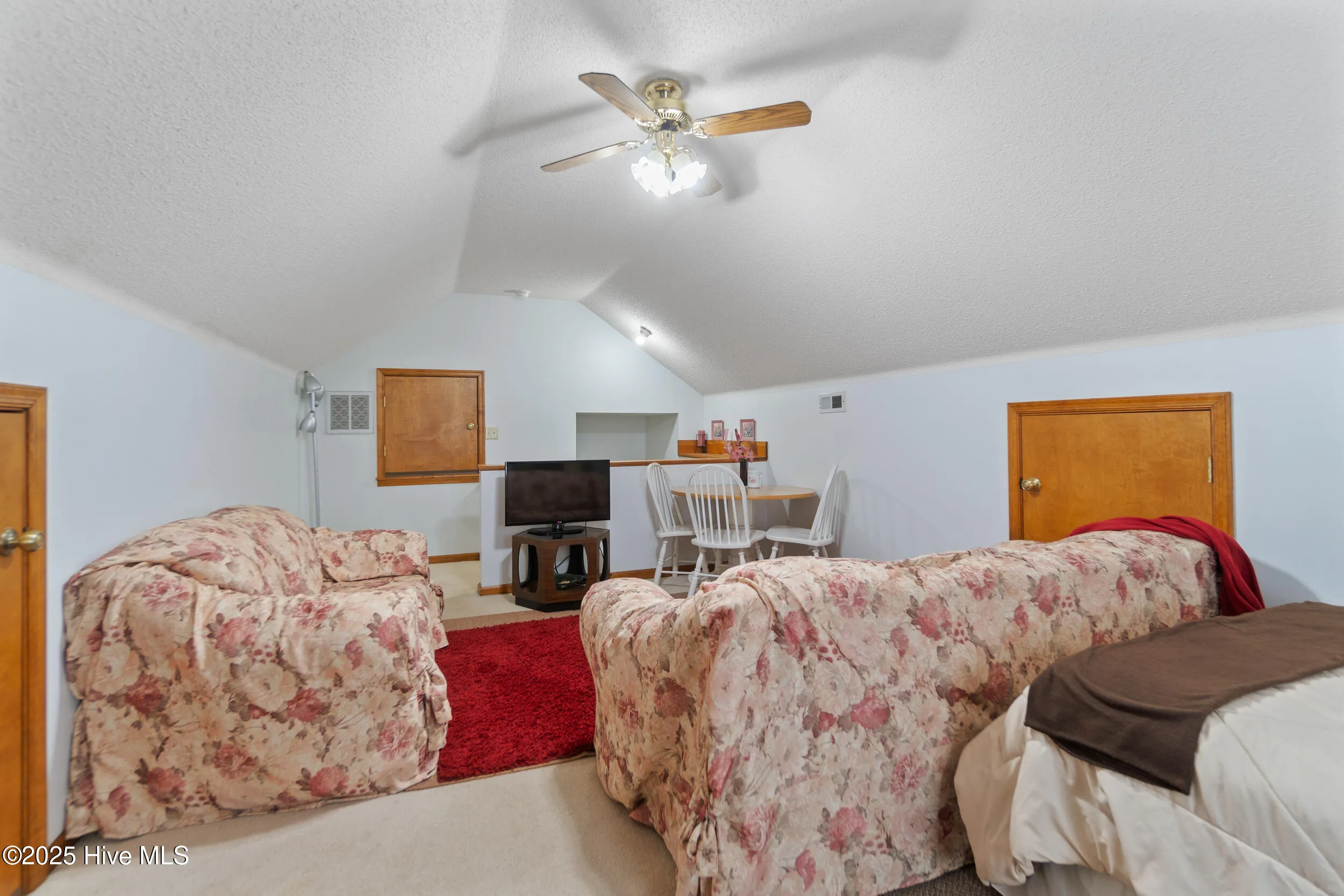 Elizabeth City, North Carolina 27909, United States, 3 Bedrooms Bedrooms, ,2 BathroomsBathrooms,Residential,Pending,14192