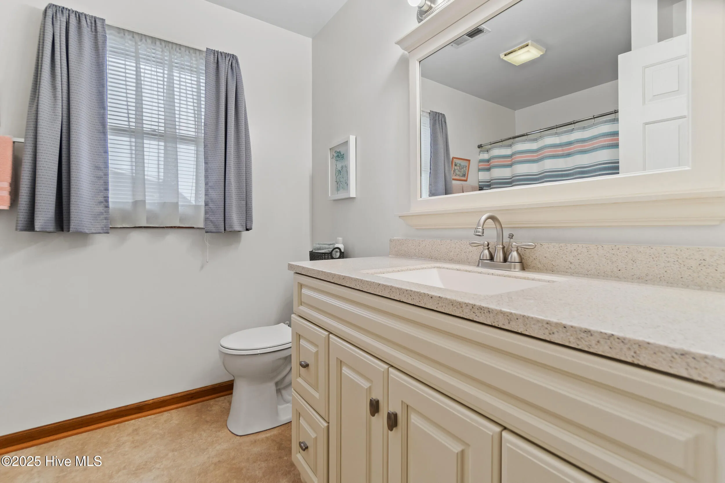 Elizabeth City, North Carolina 27909, United States, 3 Bedrooms Bedrooms, ,2 BathroomsBathrooms,Residential,Pending,14192