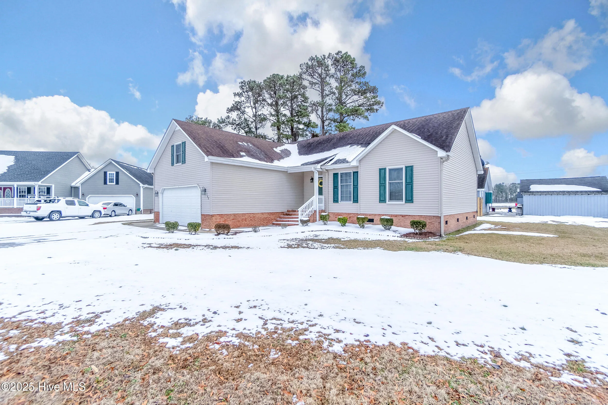 Elizabeth City, North Carolina 27909, United States, 3 Bedrooms Bedrooms, ,2 BathroomsBathrooms,Residential,Pending,14192