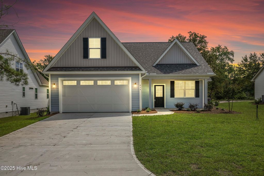Photo of 654 Sanctuary Point SW, Supply, NC 28462 (MLS # 100524111)