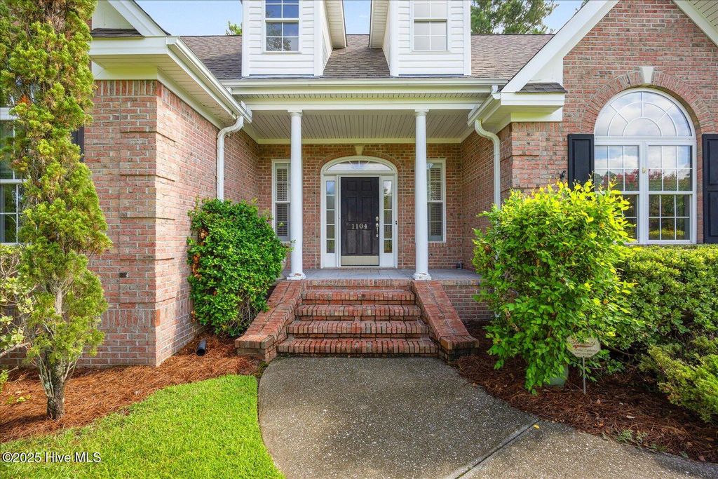 Photo of 1104 Willow Pond Lane, Leland, NC 28451 (MLS # 100521563)