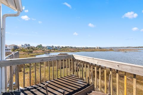 A home in North Topsail Beach