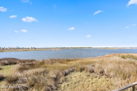 A home in North Topsail Beach