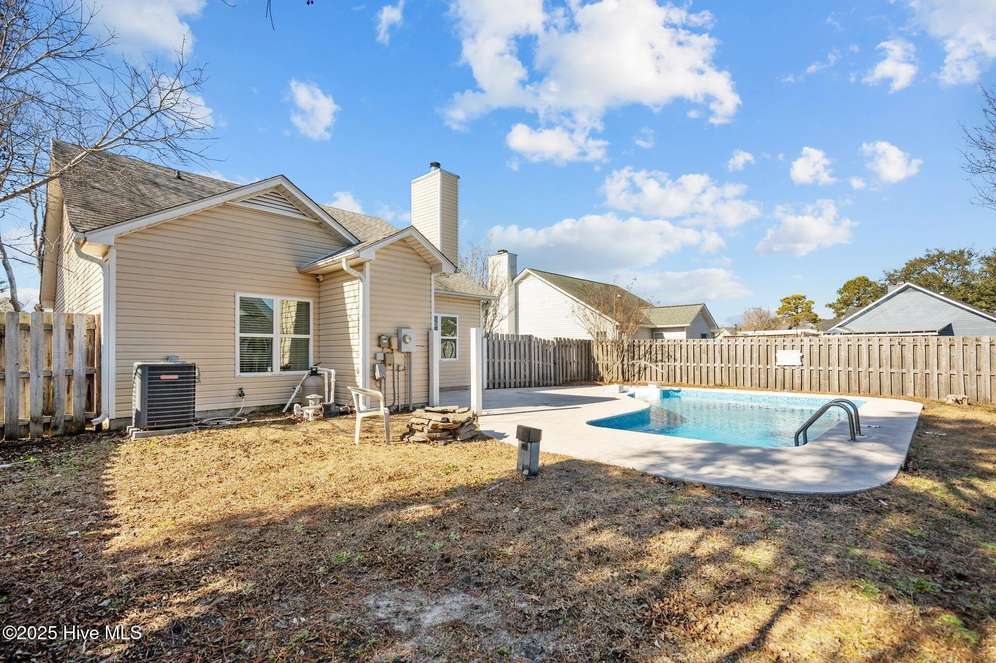 Wilmington, North Carolina 28411, United States, 3 Bedrooms Bedrooms, ,2 BathroomsBathrooms,Residential,Active,18052