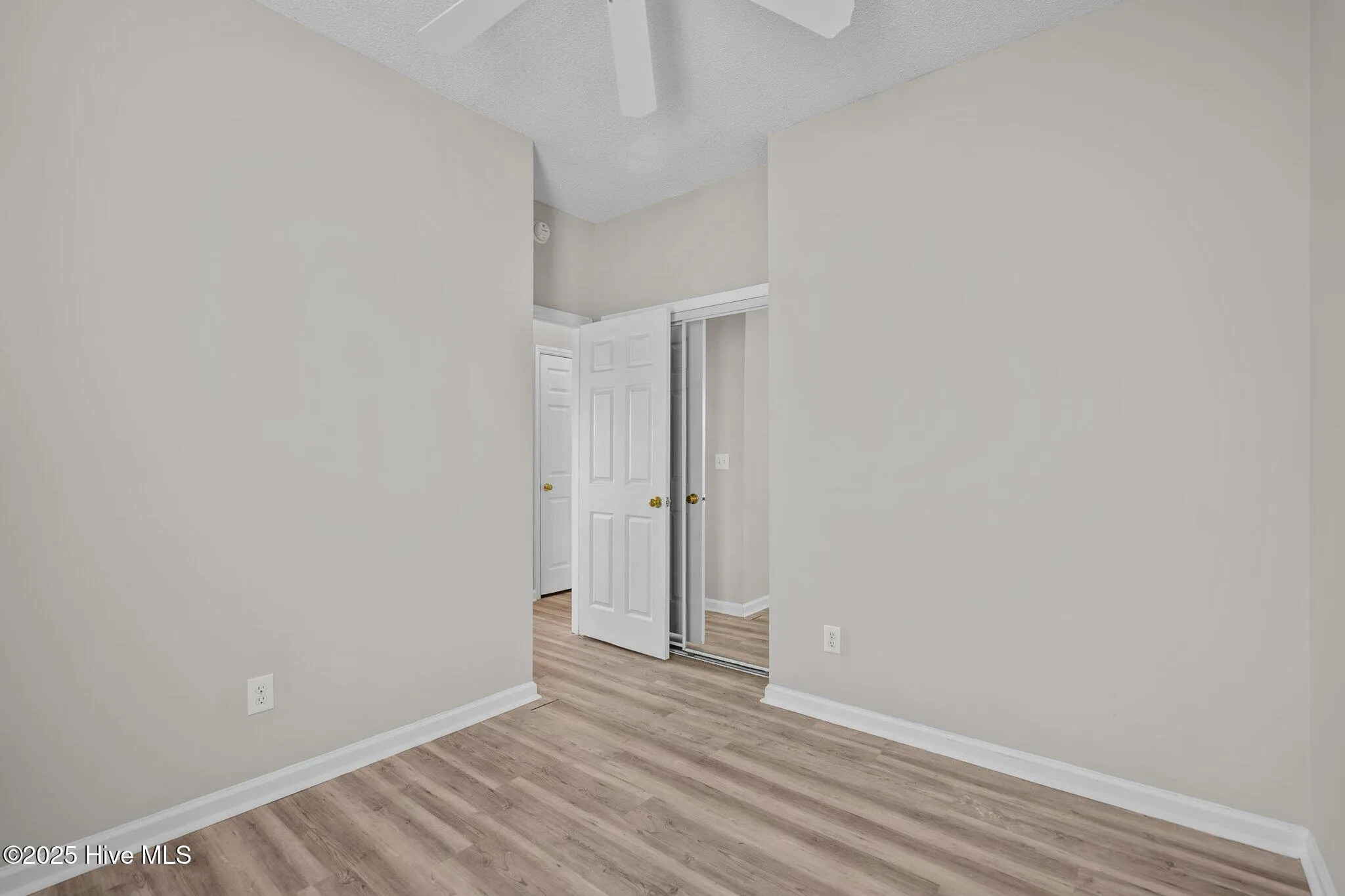 Wilmington, North Carolina 28411, United States, 3 Bedrooms Bedrooms, ,2 BathroomsBathrooms,Residential,Active,18052