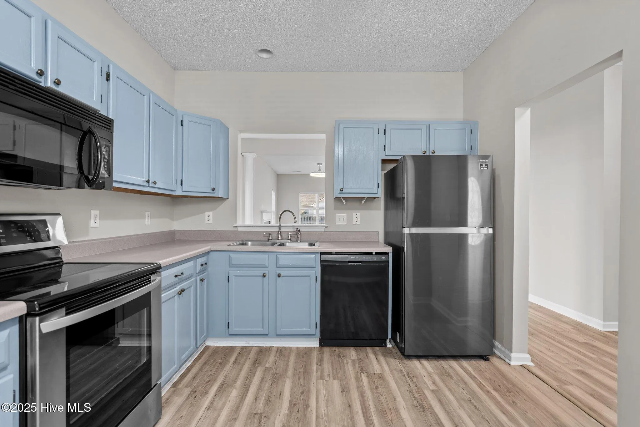 Wilmington, North Carolina 28411, United States, 3 Bedrooms Bedrooms, ,2 BathroomsBathrooms,Residential,Active,18052