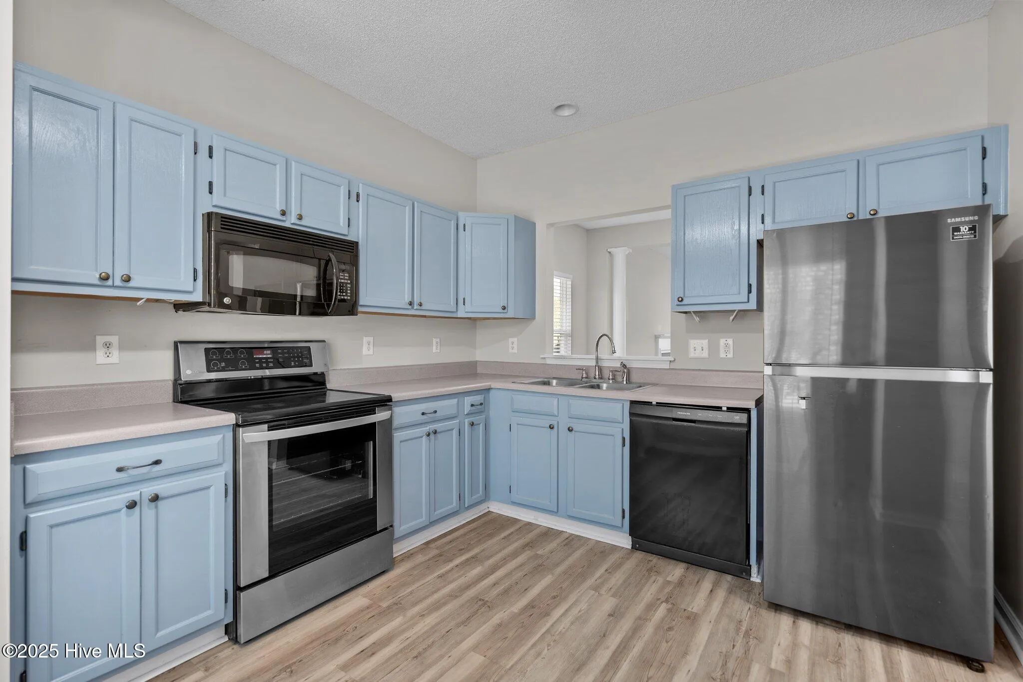 Wilmington, North Carolina 28411, United States, 3 Bedrooms Bedrooms, ,2 BathroomsBathrooms,Residential,Active,18052