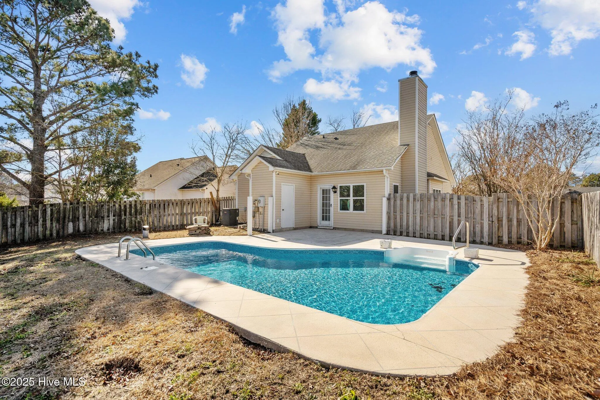 Wilmington, North Carolina 28411, United States, 3 Bedrooms Bedrooms, ,2 BathroomsBathrooms,Residential,Active,18052