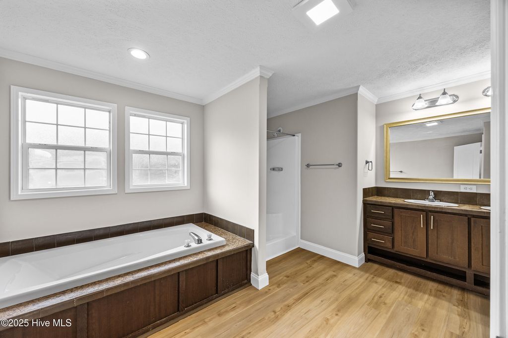 Photo of 119 Buckeye Lane, Burgaw, NC 28425 (MLS # 100543657)