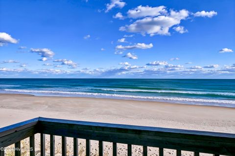 A home in Surf City