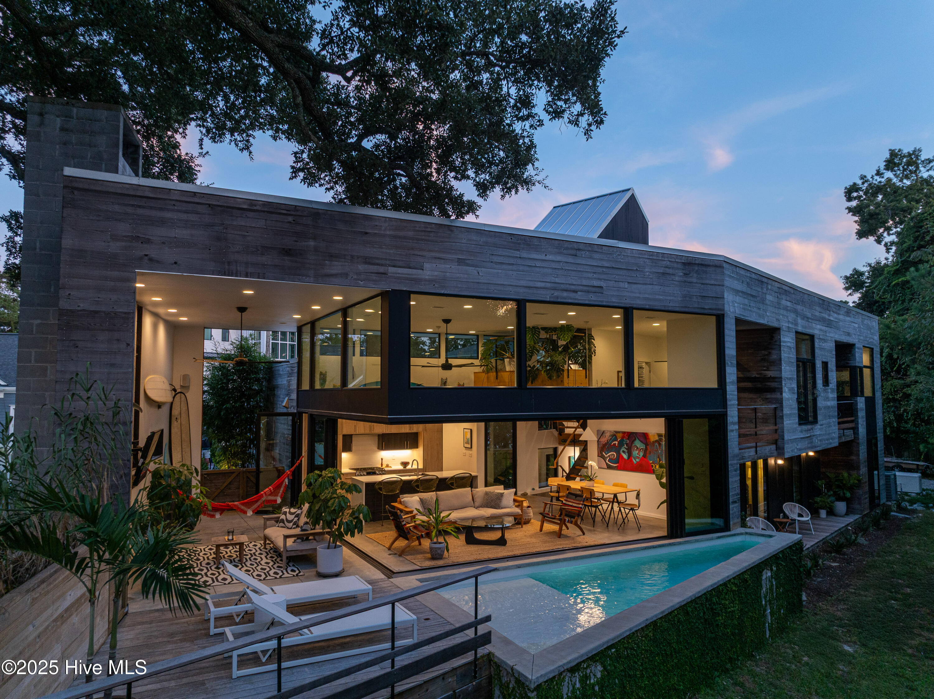 4315 Cranesbill Court