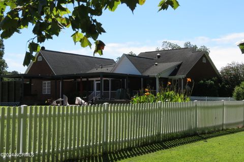 A home in Oriental