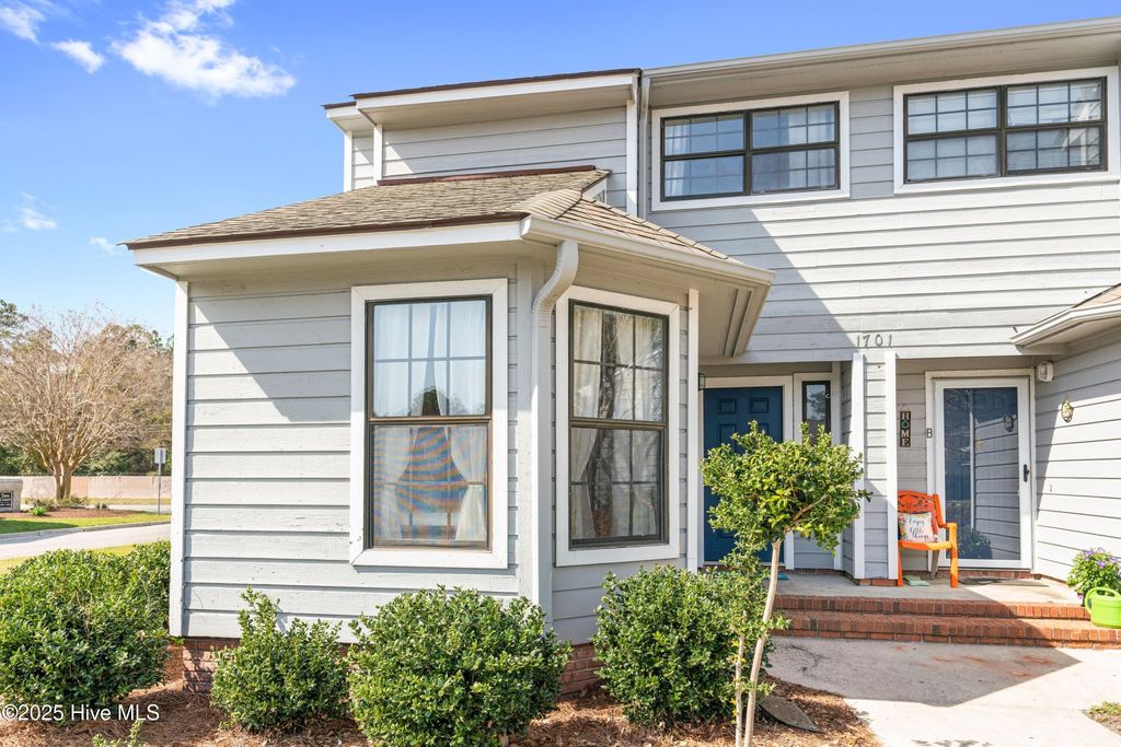 Photo of 1701 41st Street #Apt A, Wilmington, NC 28403 (MLS # 100539807)