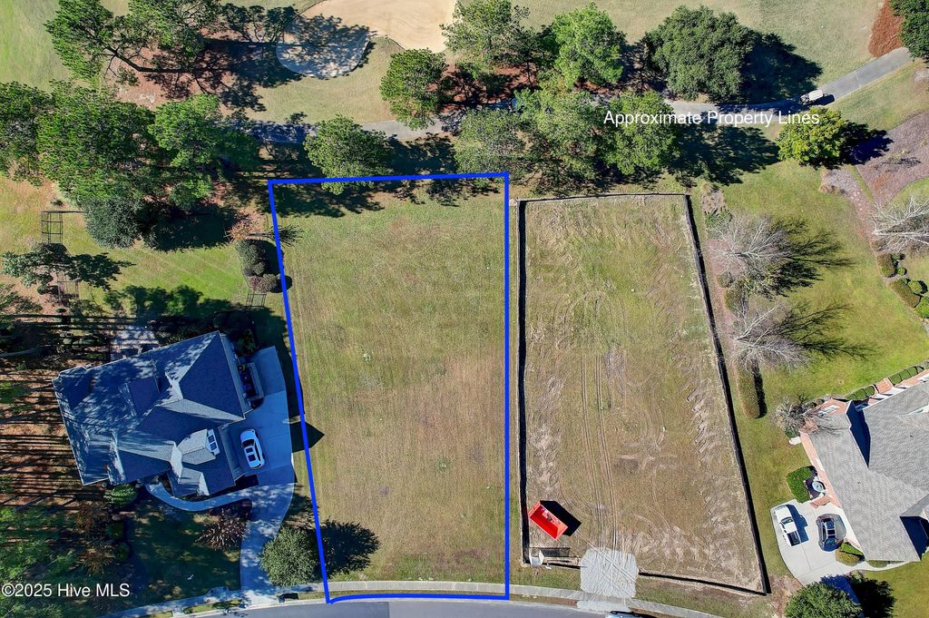 Photo of 437 N Crow Creek Drive, Calabash, NC 28467 (MLS # 100541010)