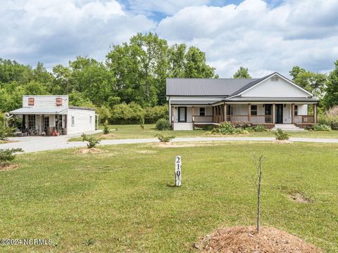 Single Family Residence in Fremont NC 210 Church Street 31.jpg