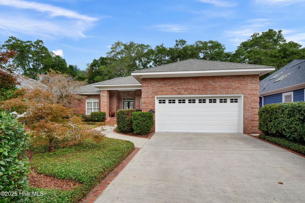 Photo of 2001 Bay Gull Court, Wilmington, NC 28405 (MLS # 100542979)