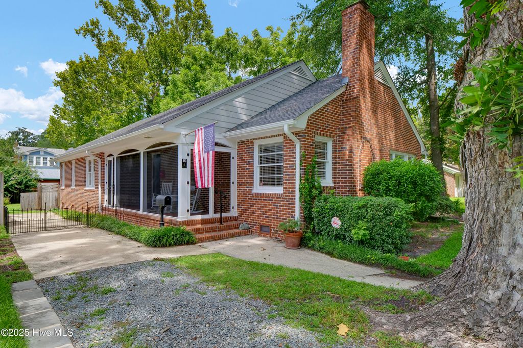 Photo of 6 Keaton Avenue, Wilmington, NC 28403 (MLS # 100523883)