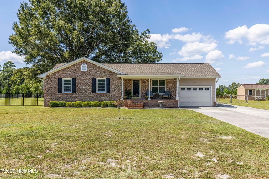 Photo of 5011 Marathon Landing Court, Castle Hayne, NC 28429 (MLS # 100529167)