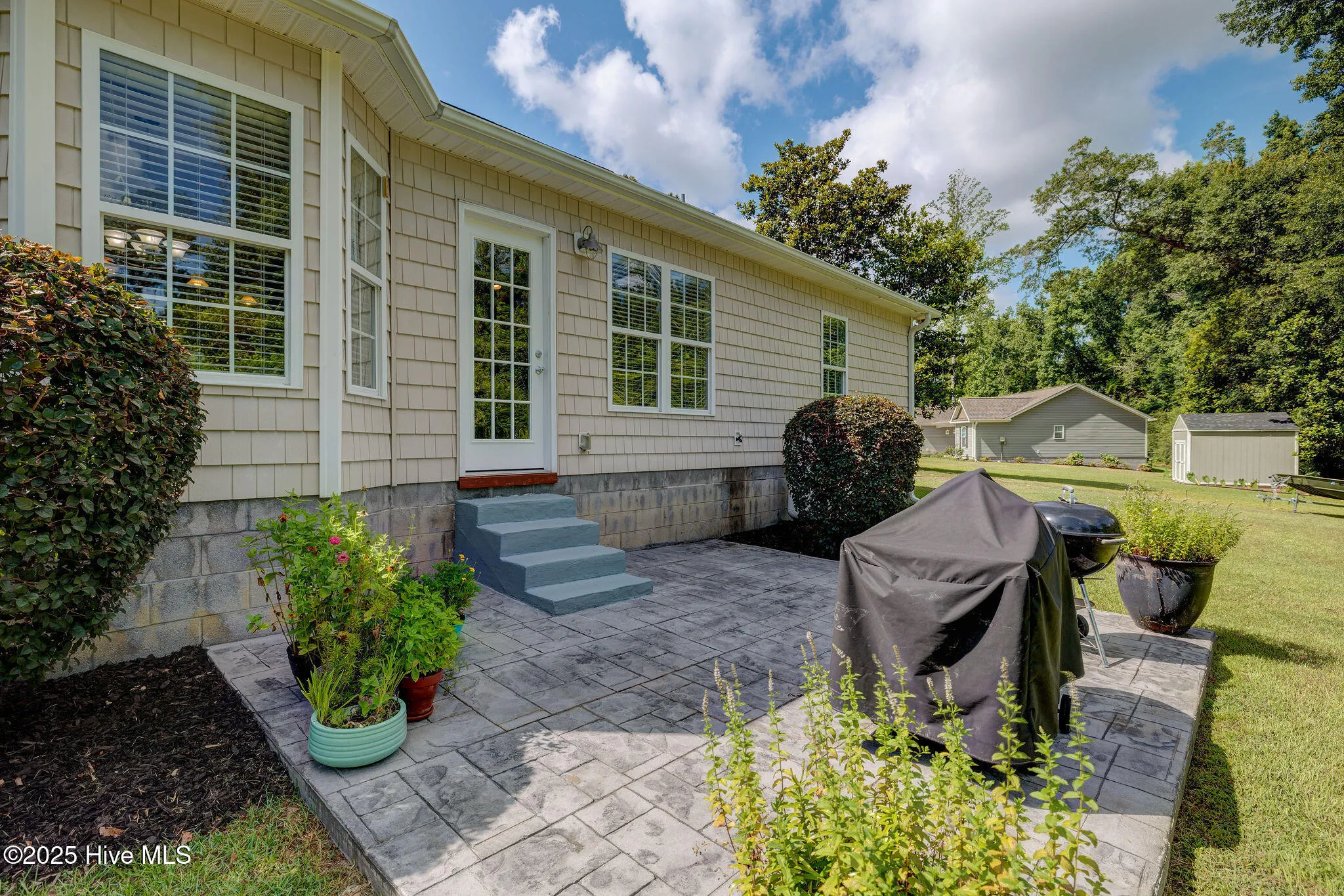 Burgaw, North Carolina 28425, United States, 3 Bedrooms Bedrooms, ,2 BathroomsBathrooms,Residential,Active,162306