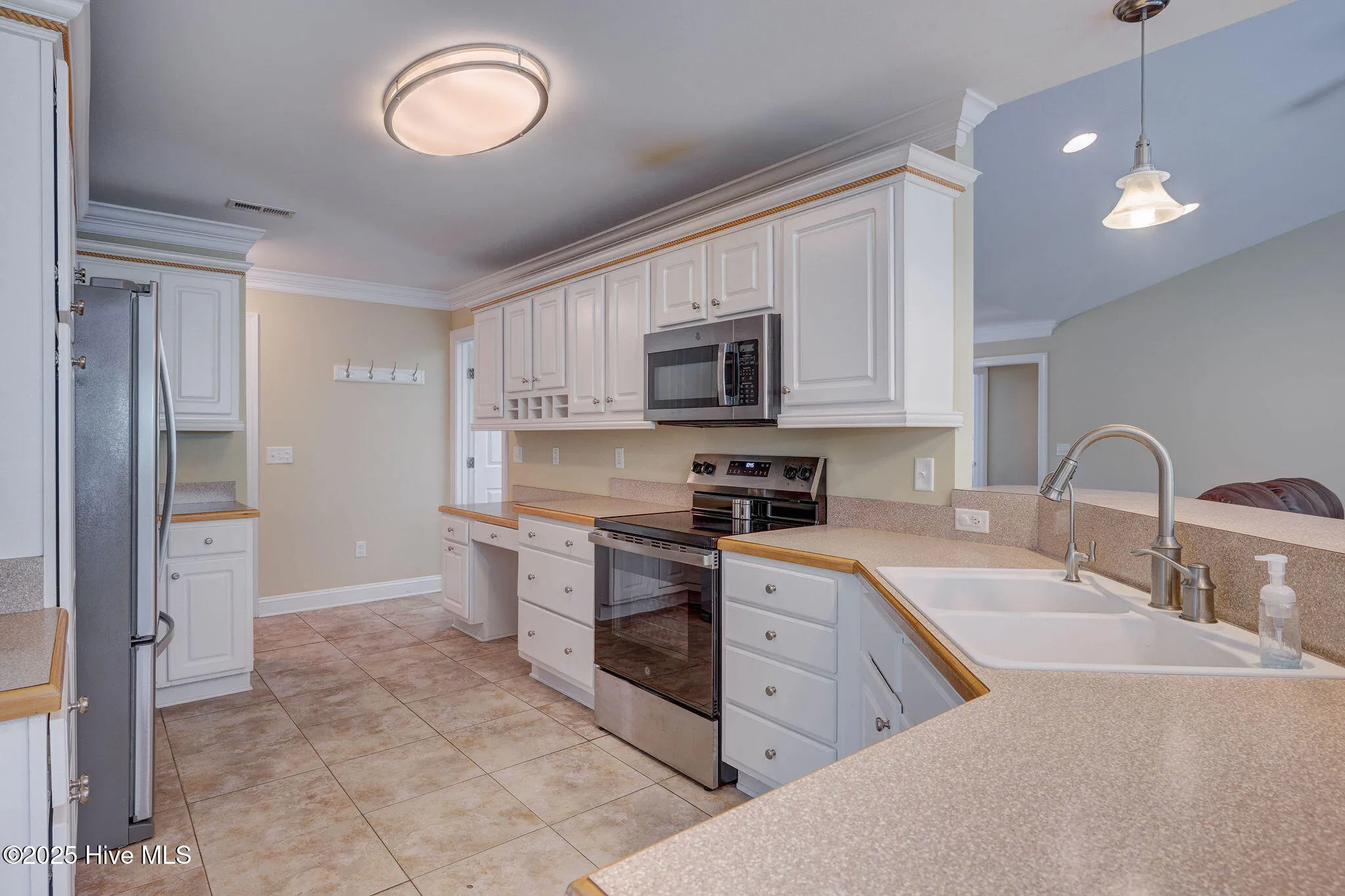 Burgaw, North Carolina 28425, United States, 3 Bedrooms Bedrooms, ,2 BathroomsBathrooms,Residential,Active,162306