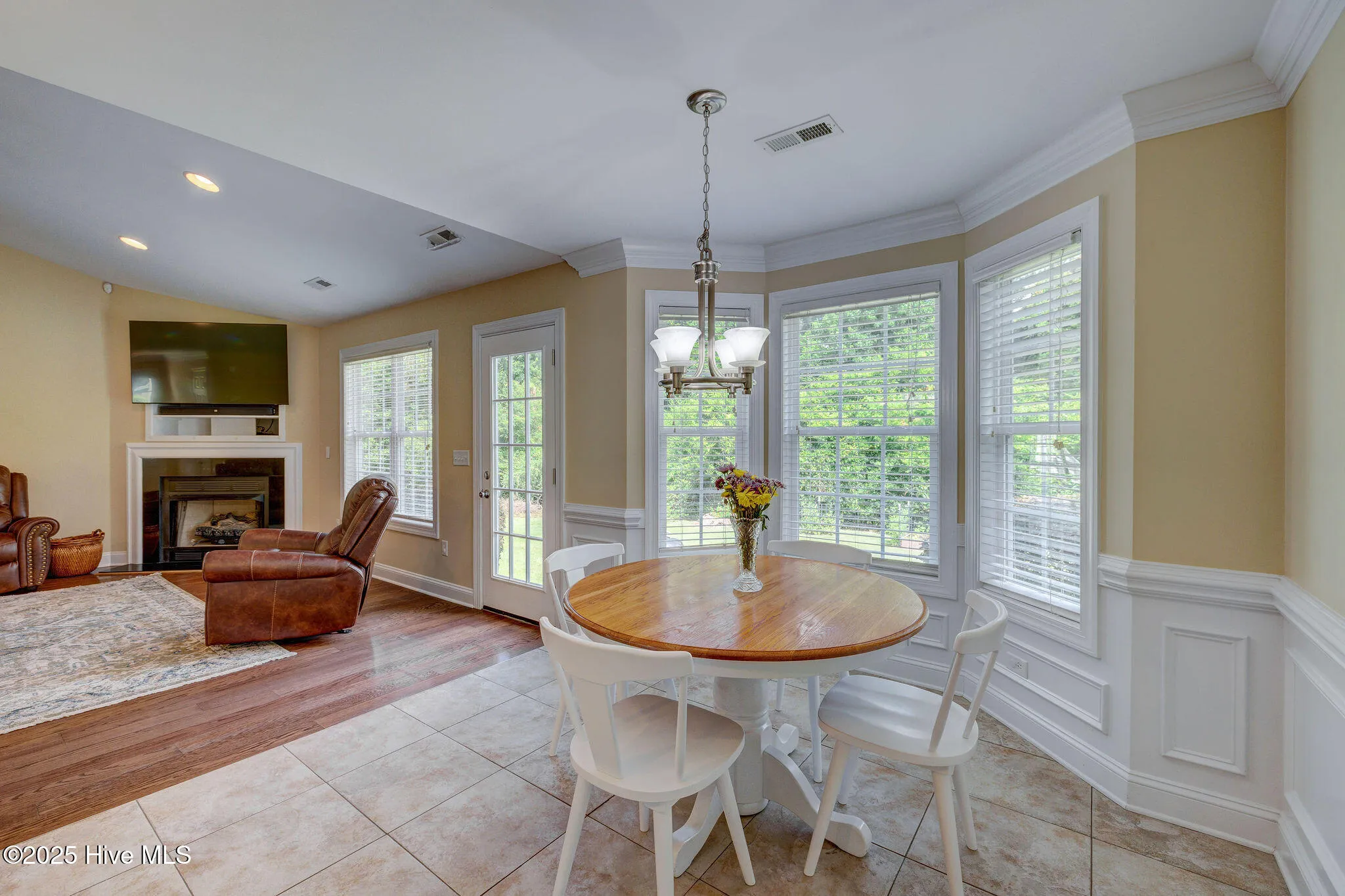 Burgaw, North Carolina 28425, United States, 3 Bedrooms Bedrooms, ,2 BathroomsBathrooms,Residential,Active,162306