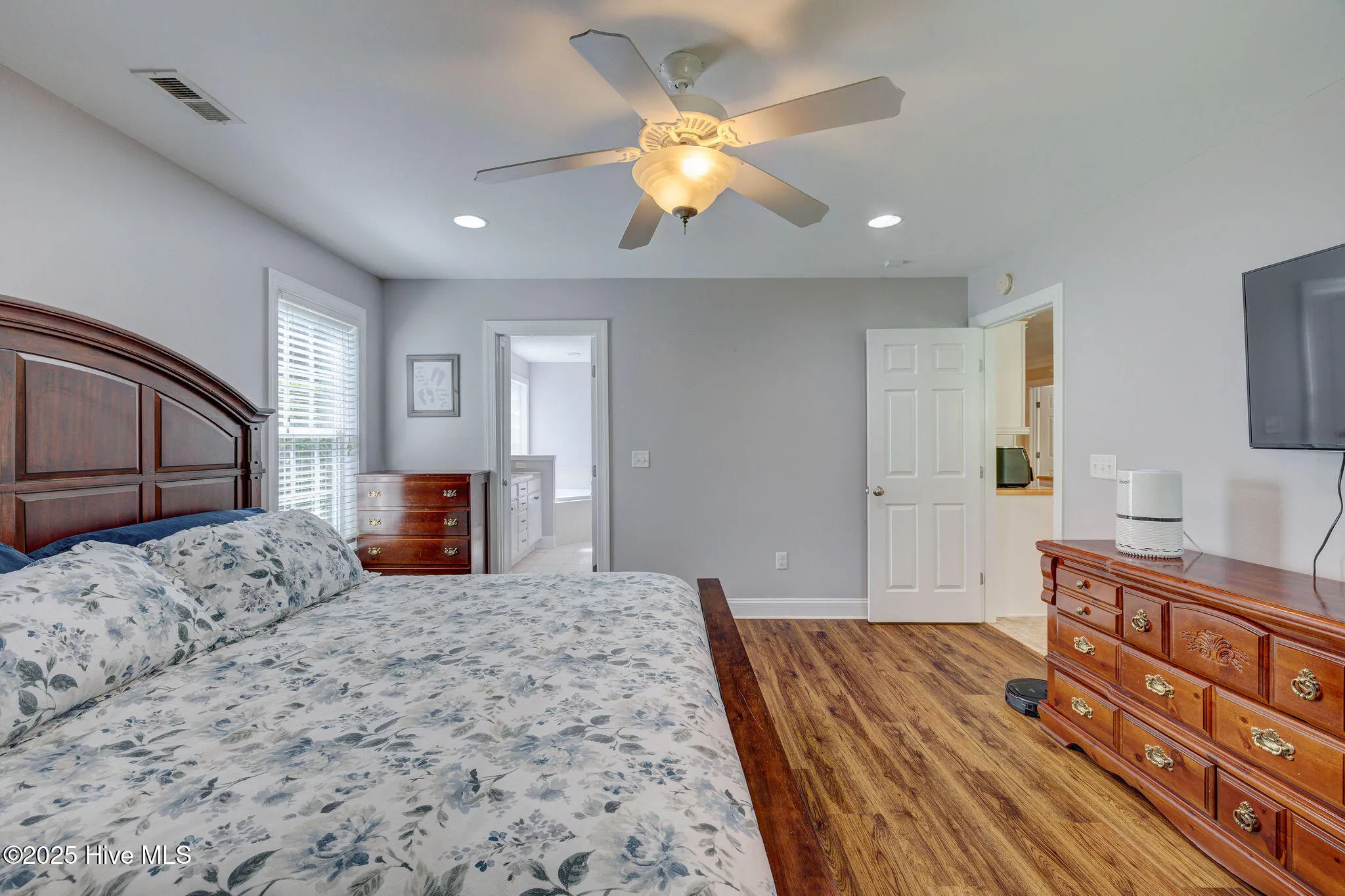 Burgaw, North Carolina 28425, United States, 3 Bedrooms Bedrooms, ,2 BathroomsBathrooms,Residential,Active,162306