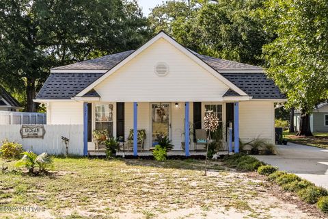 A home in Oak Island