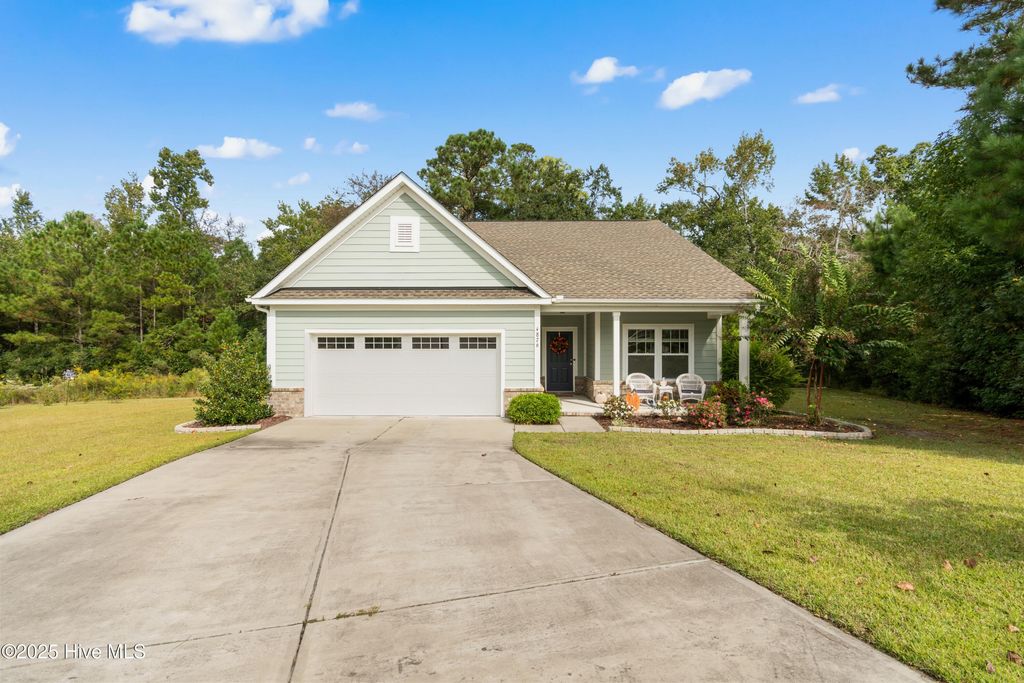 Photo of 4876 Wyndcrest Loop, Shallotte, NC 28470 (MLS # 100533966)