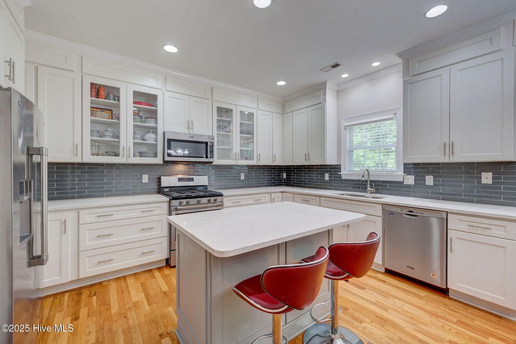 Photo of 5500 N Warrendale Court, Wilmington, NC 28409 (MLS # 100528805)