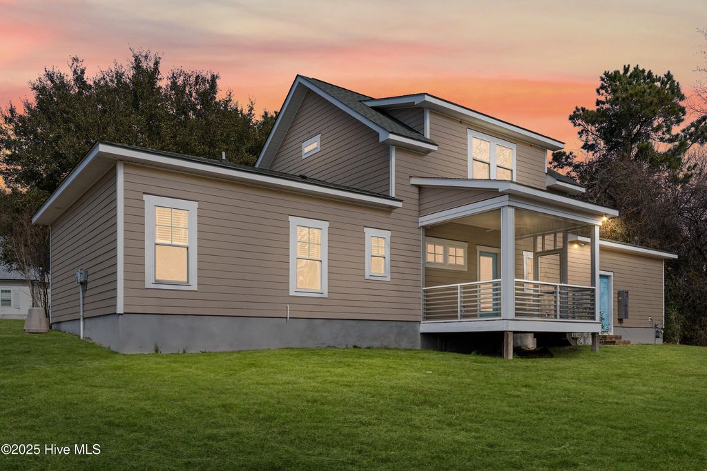 Photo of 5975 Gray Squirrel Path, Southport, NC 28461 (MLS # 100529513)