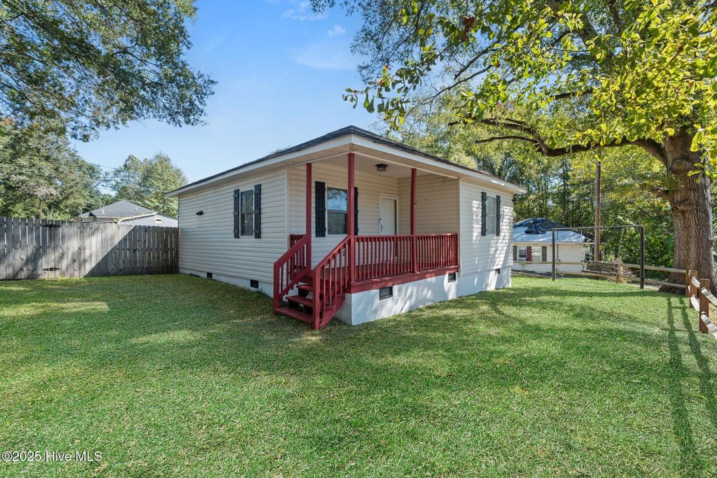 Photo of 179 Aleo Second Avenue, Rockingham, NC 28379 (MLS # 100538105)