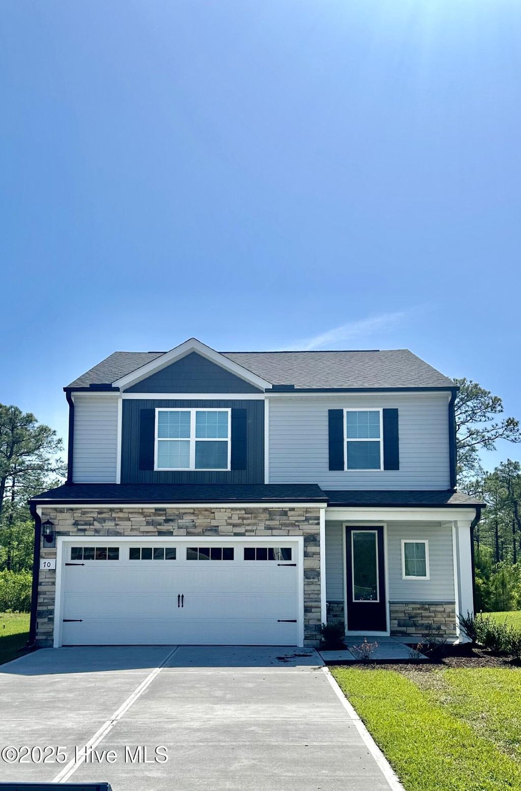 Photo of 70 S Umbrella Palm Drive, Hampstead, NC 28443 (MLS # 100505536)