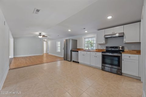 Tiny photo for 126 Shady Pines Drive, Hampstead, NC 28443 (MLS # 100534237)