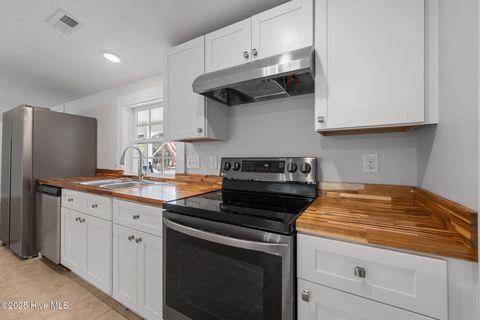 Tiny photo for 126 Shady Pines Drive, Hampstead, NC 28443 (MLS # 100534237)