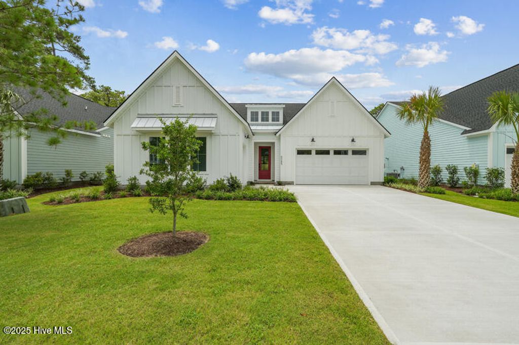 Photo of 6085 Ocean Isle Palms Way SW, Shallotte, NC 28470 (MLS # 100521312)