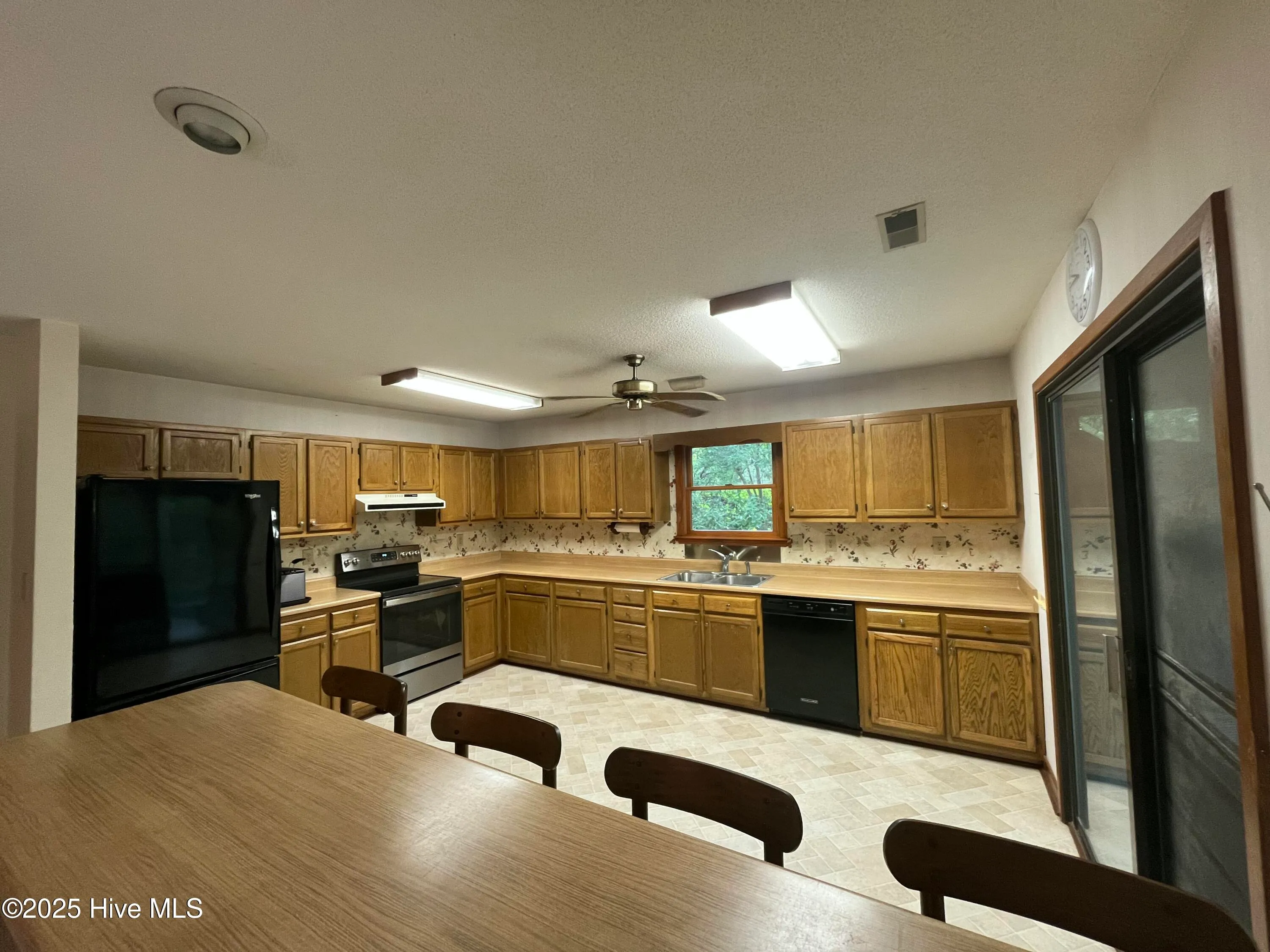 Wilmington, North Carolina 28412, United States, 3 Bedrooms Bedrooms, ,2 BathroomsBathrooms,Residential,Active,182678