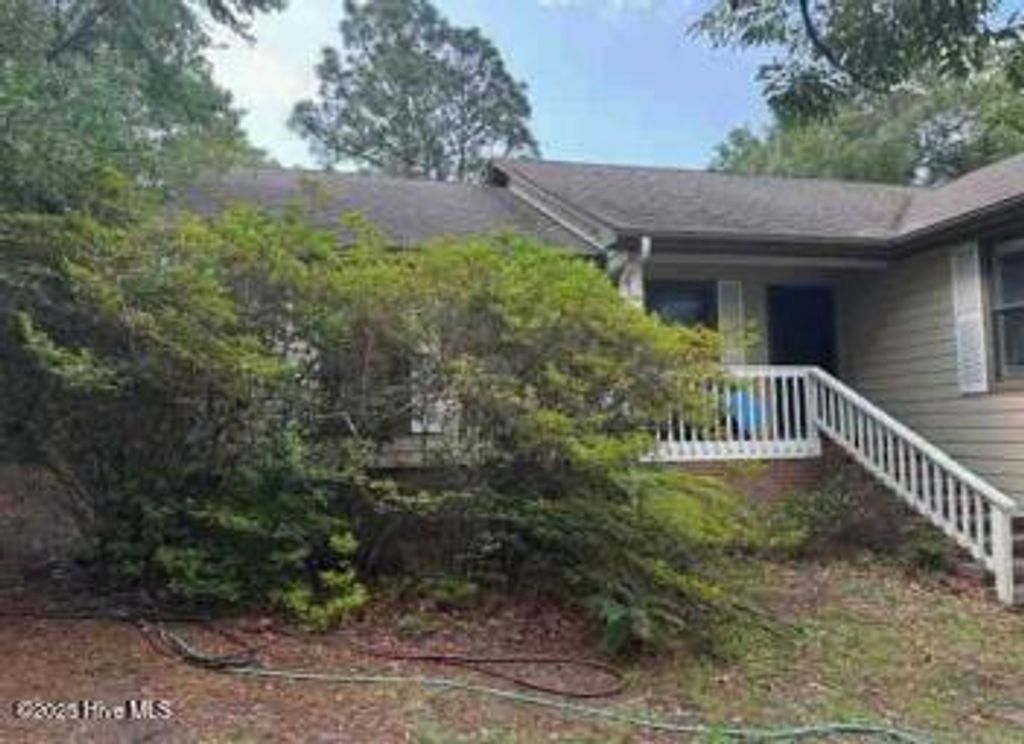 Photo of 9123 Sedgley Drive, Wilmington, NC 28412 (MLS # 100522283)