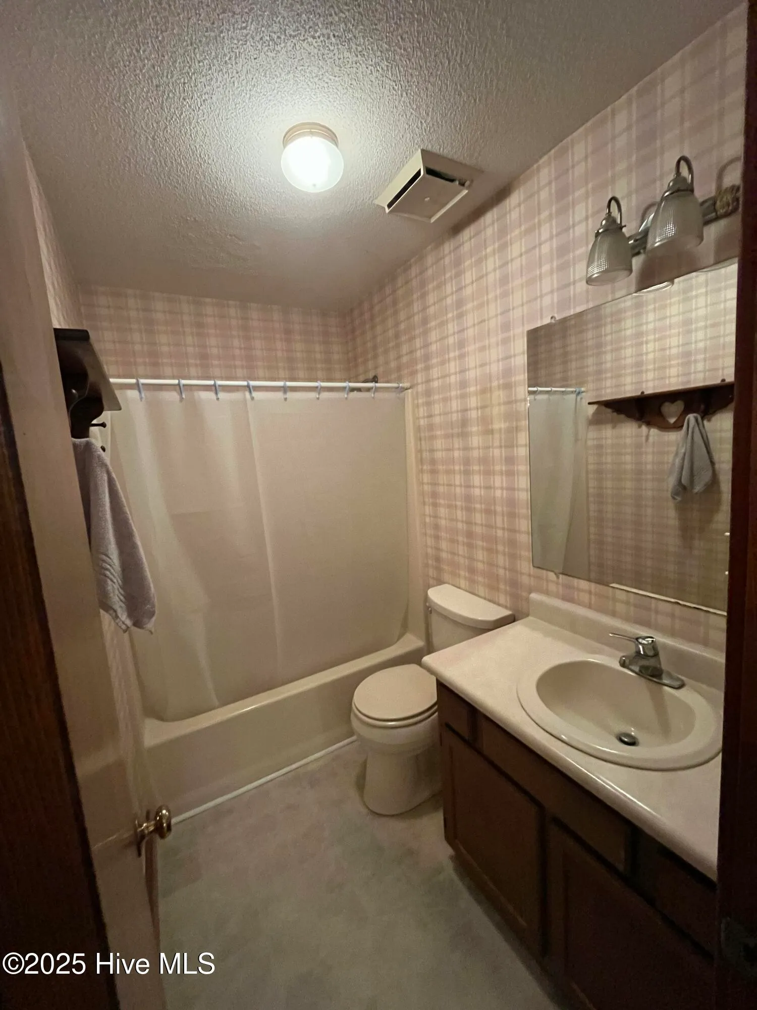 Wilmington, North Carolina 28412, United States, 3 Bedrooms Bedrooms, ,2 BathroomsBathrooms,Residential,Active,182678